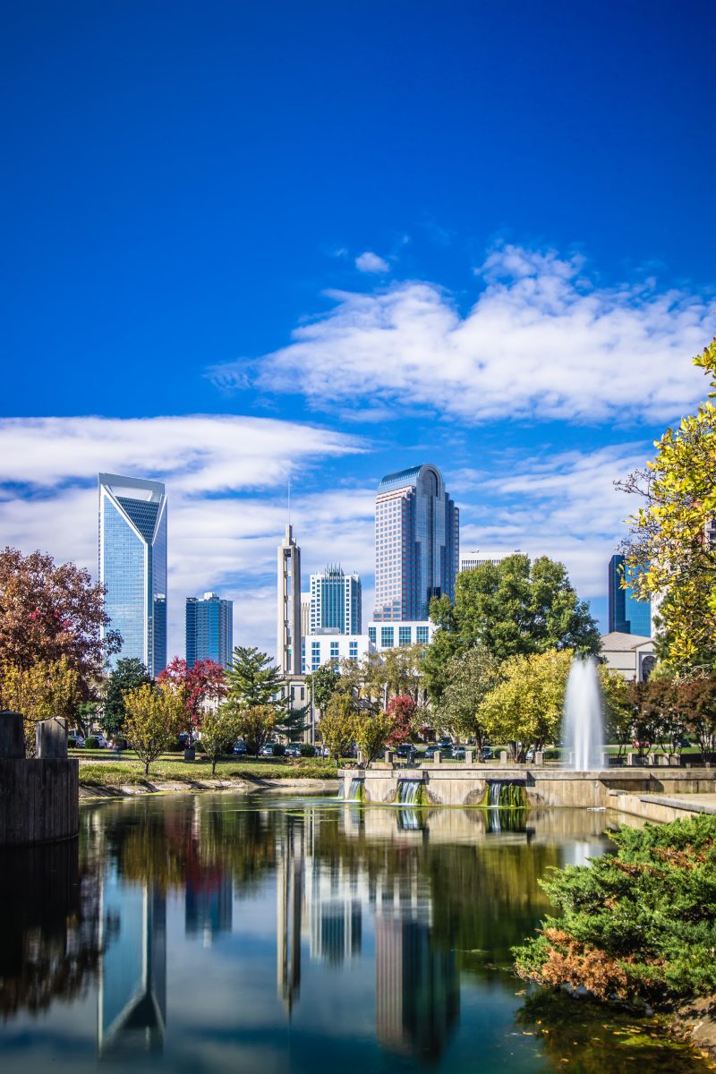 autumn season in charlotte north carolina marshall park